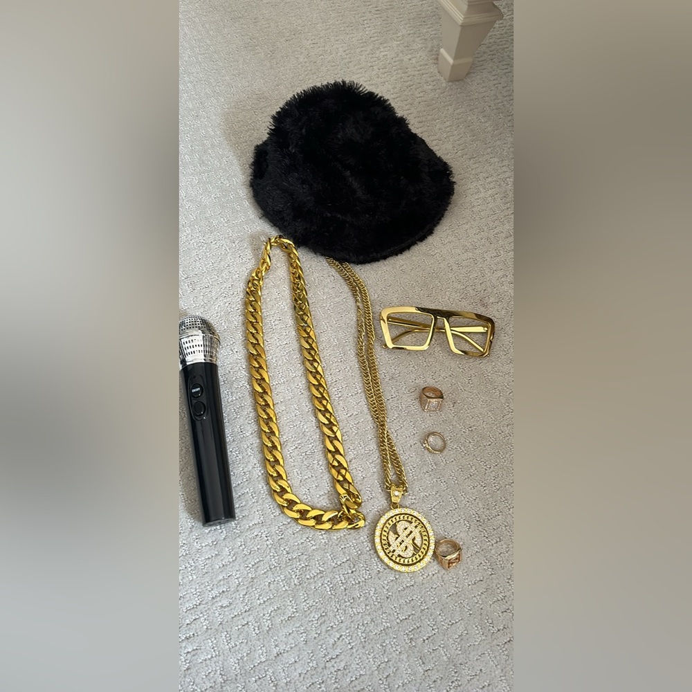 Halloween custome- Rapper - Picture 4 of 5